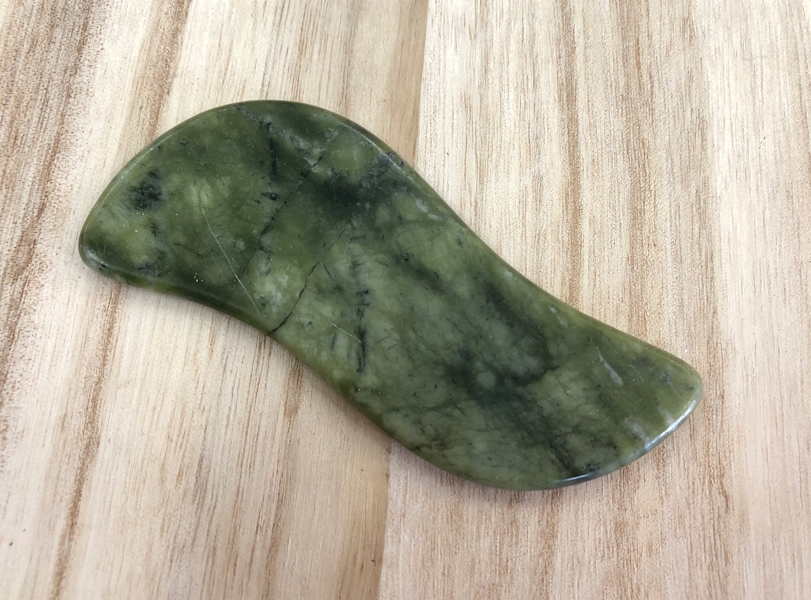 Gua sha Jade Onda